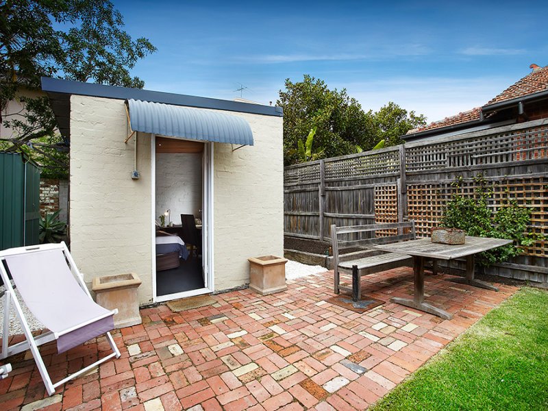 11A Foam Street, Elwood image 6