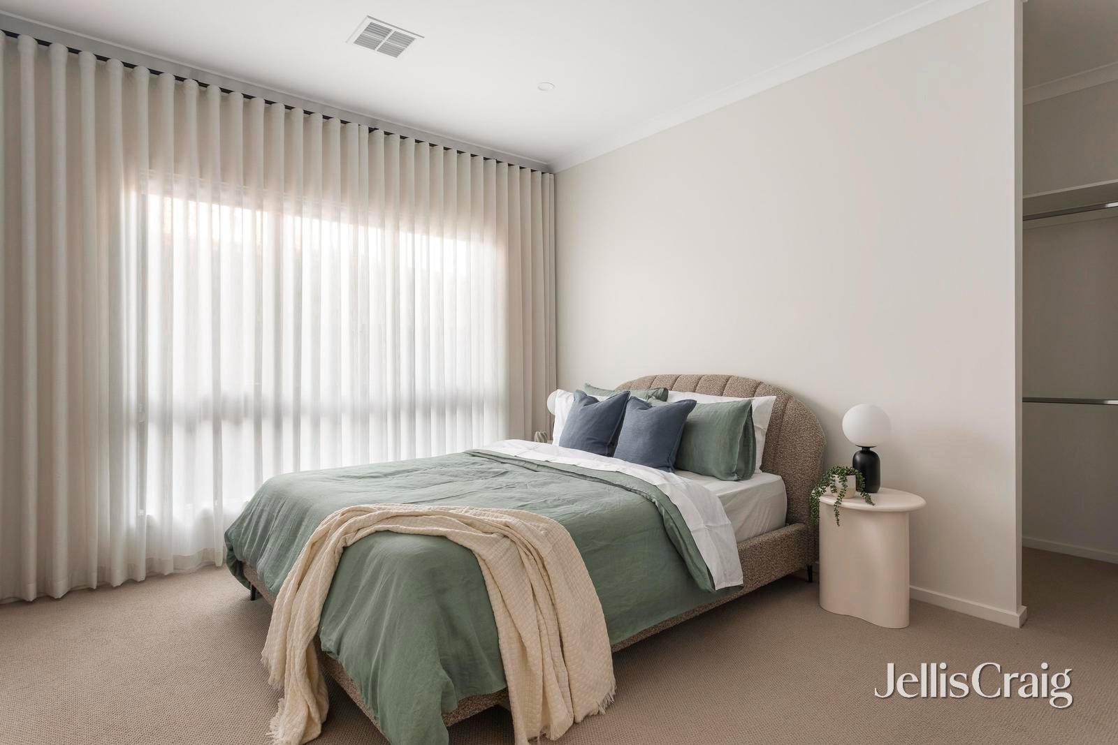 11a Goulburn Avenue, Reservoir image 12