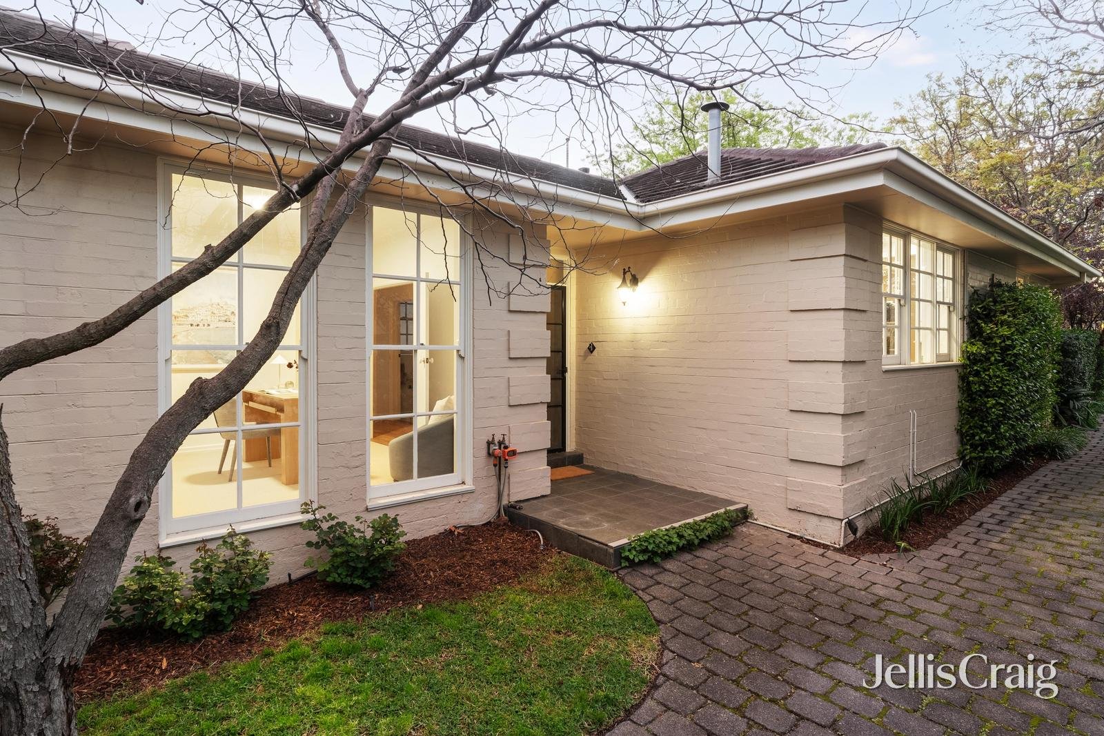 1/1a Kooyongkoot Road, Hawthorn image 13