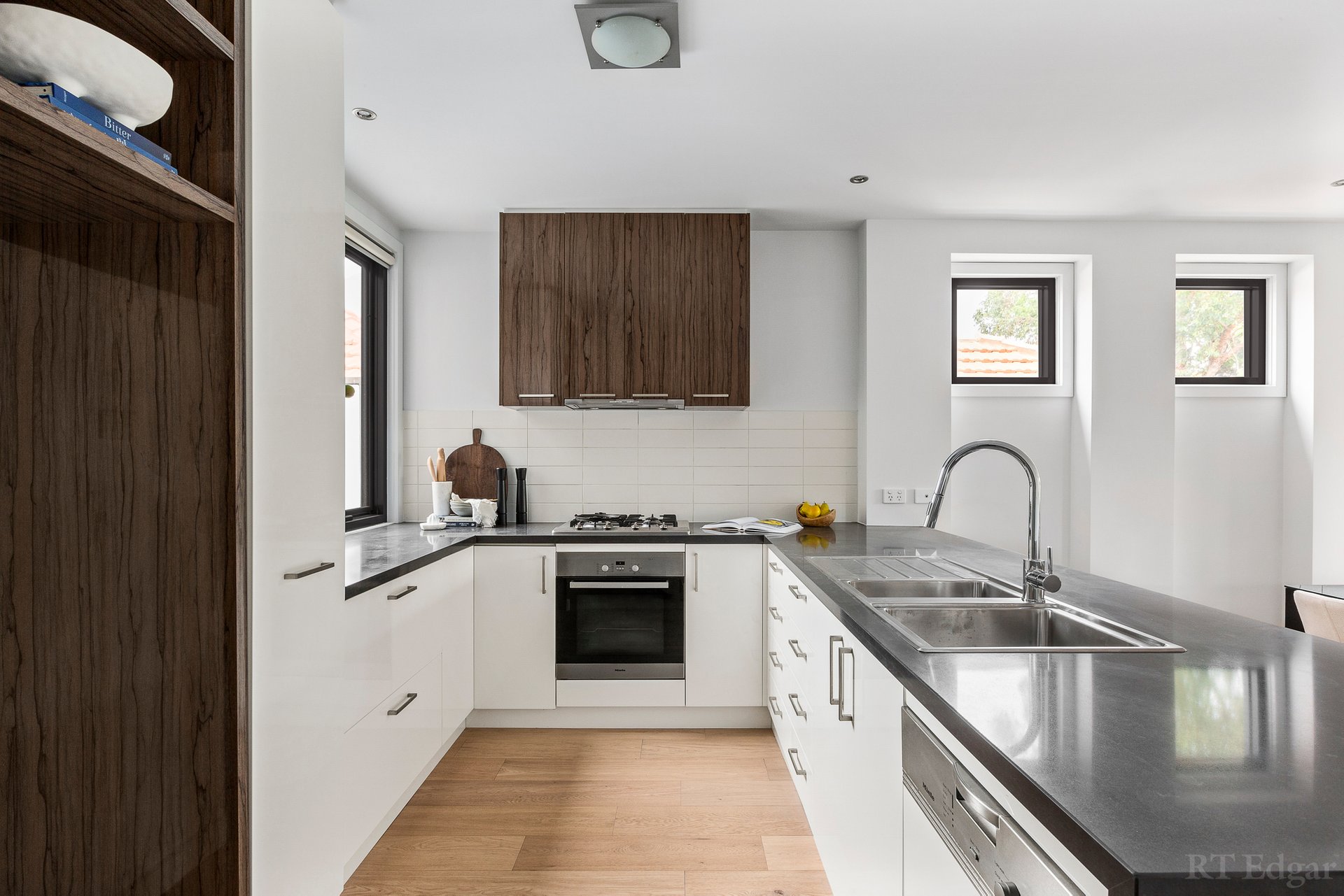Property Gallery Thumbnail 5
