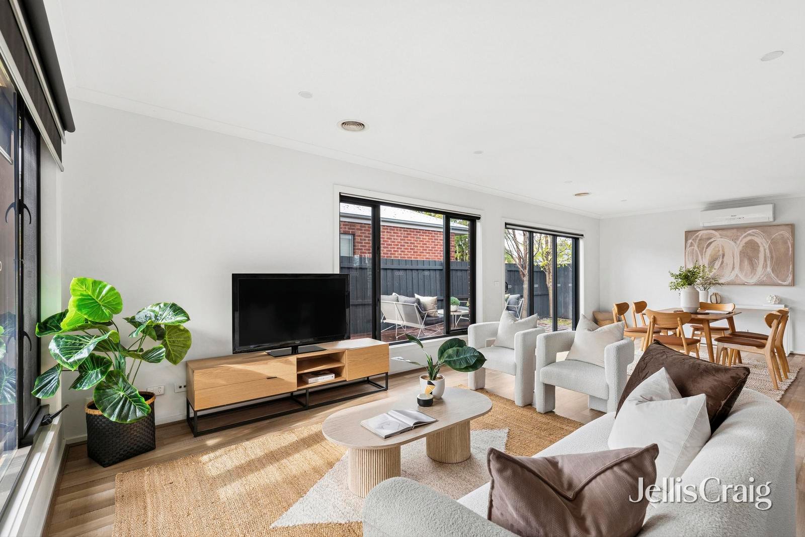 11A Lomond Terrace, East&nbsp;Geelong image 2