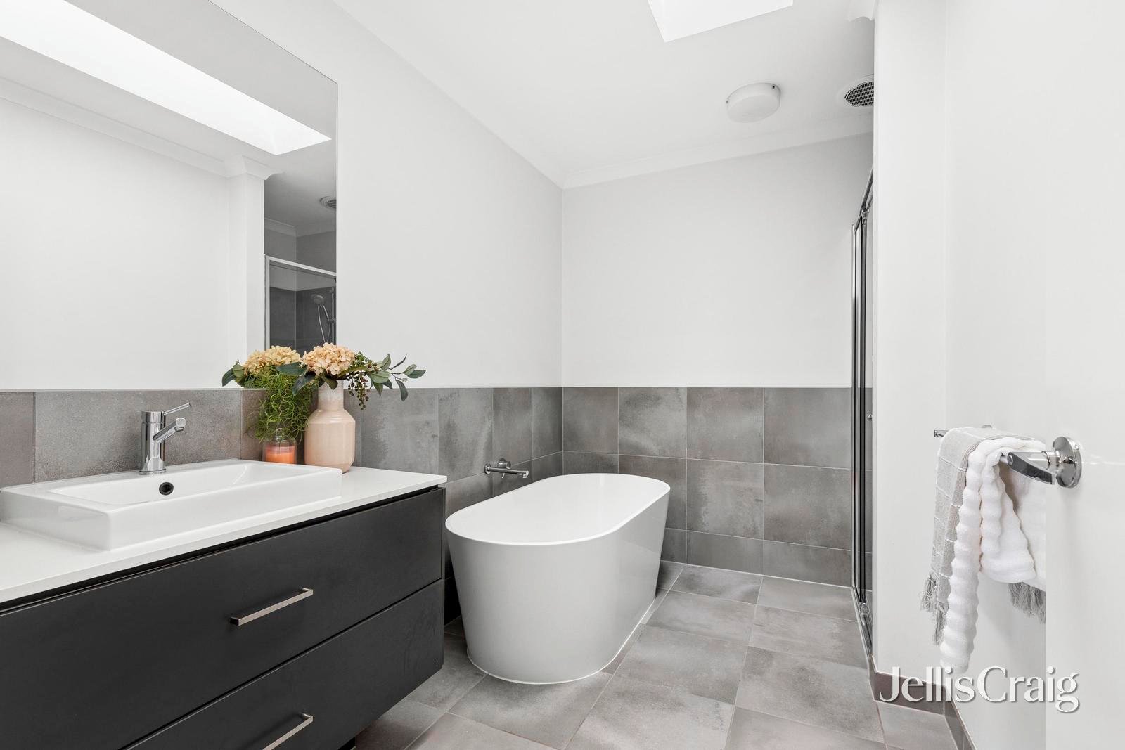 11A Lomond Terrace, East&nbsp;Geelong image 14