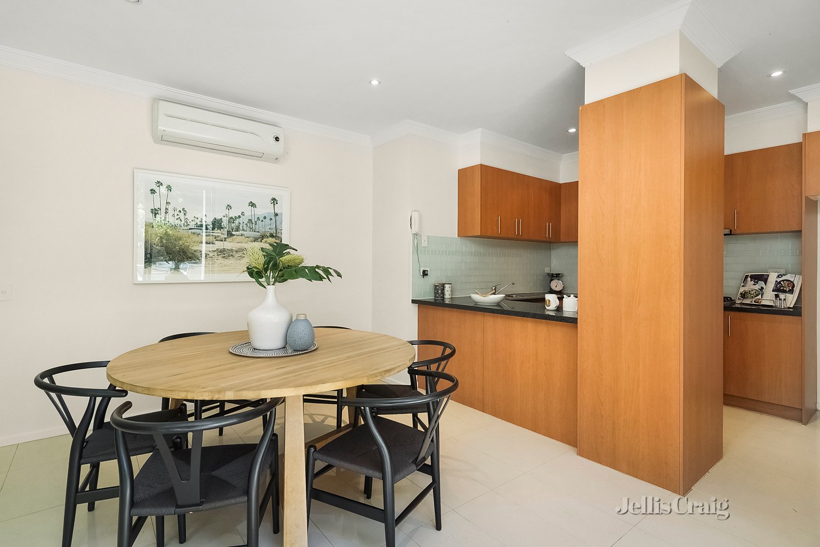 1/1A Manna Gum Court, Coburg image 4