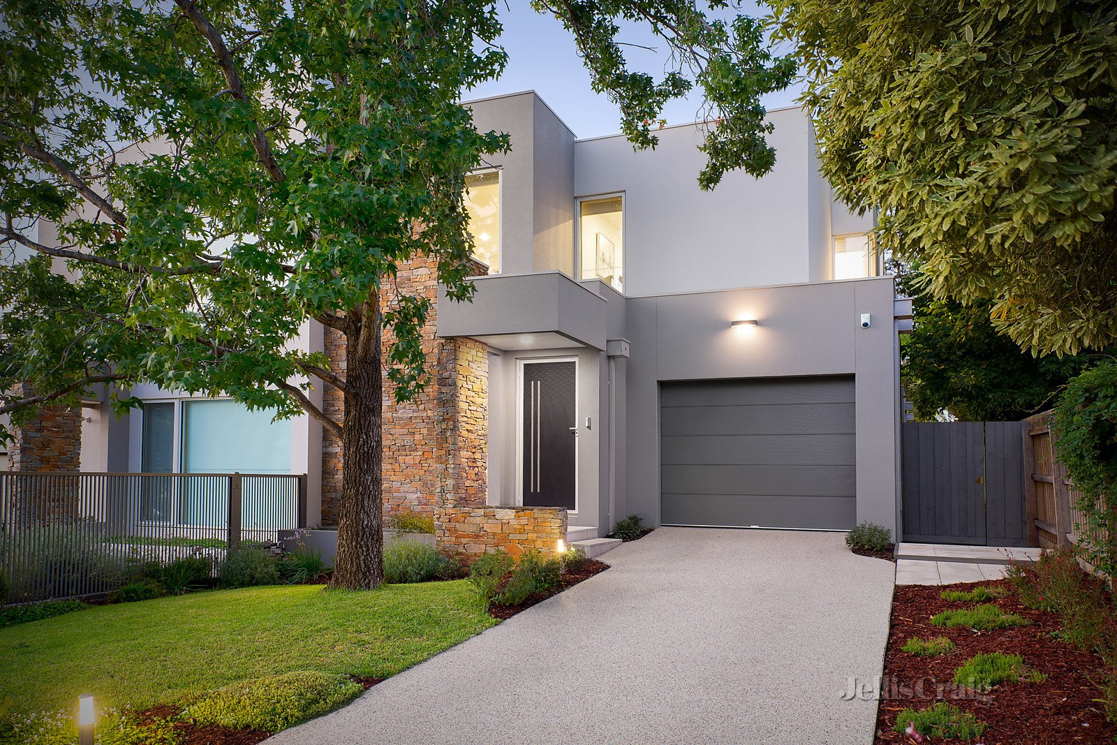 11a Raynes Street, Balwyn image 2