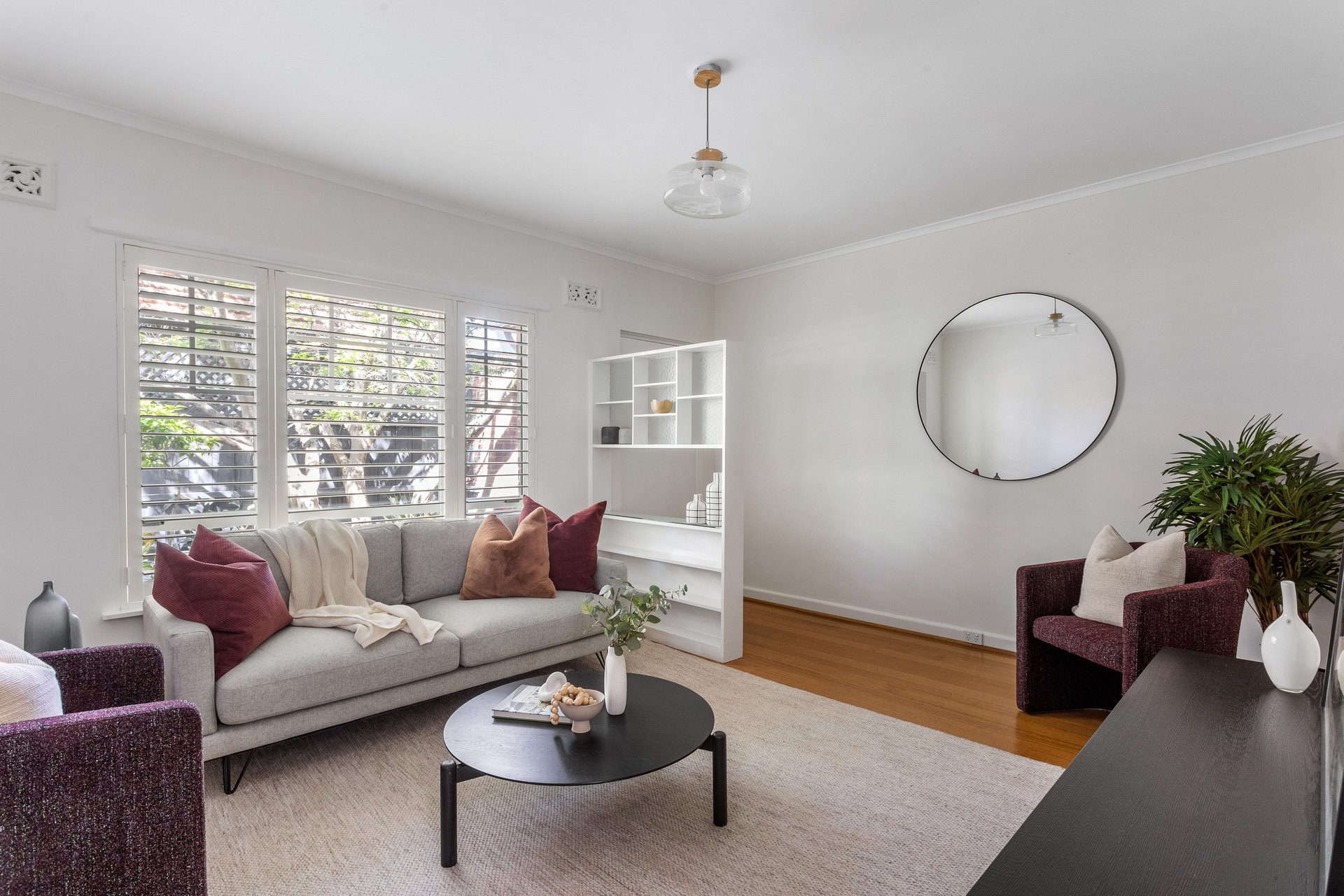 1/1A Rubens Grove, Canterbury image 2