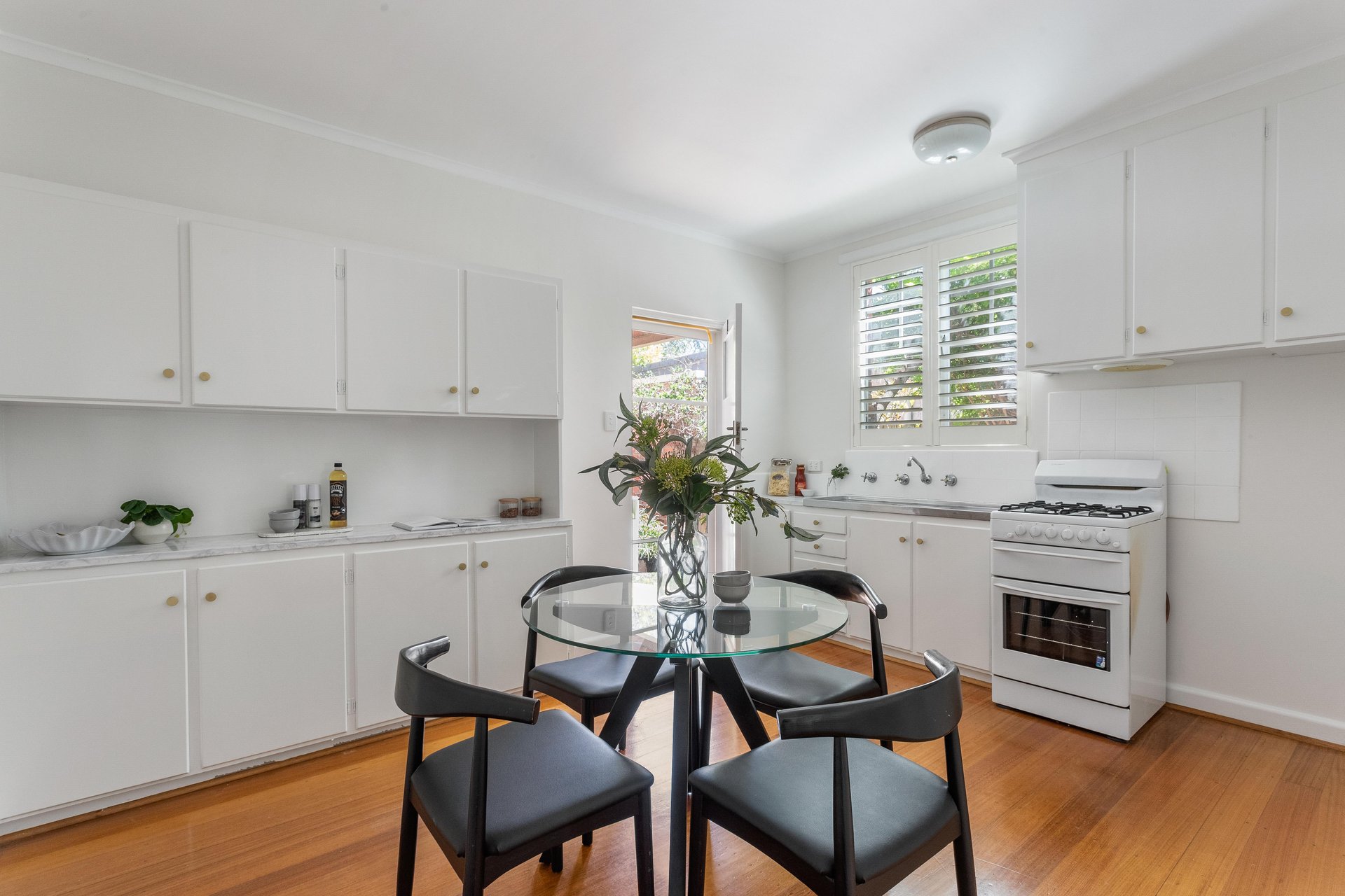 1/1A Rubens Grove, Canterbury image 3