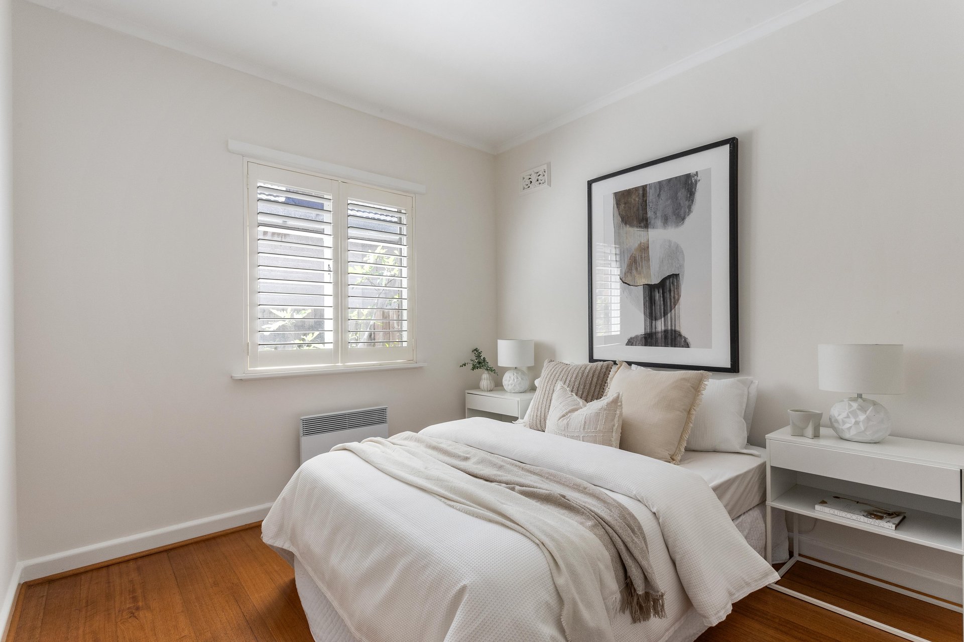 1/1A Rubens Grove, Canterbury image 4