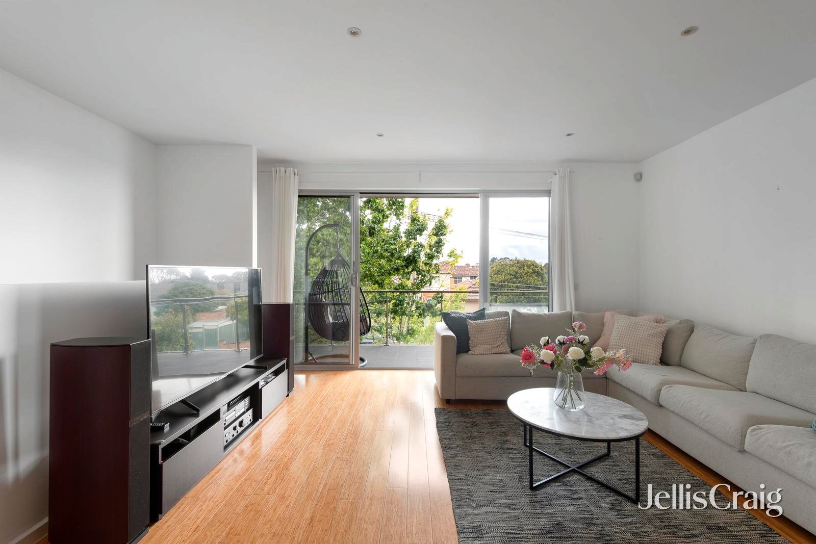 11b Archbold Street, Thornbury image 2