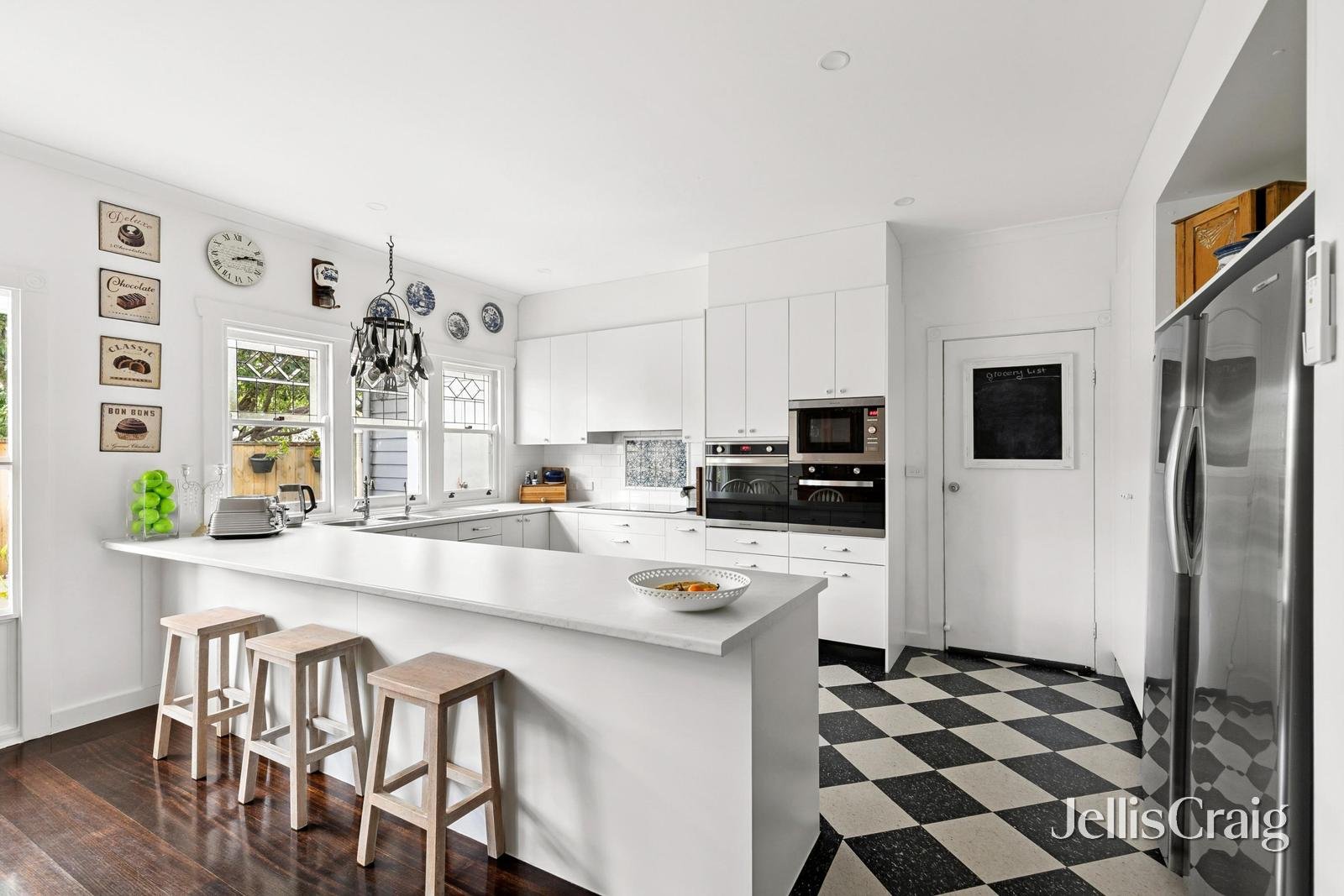11B Barnfather Street, Thomson image 3