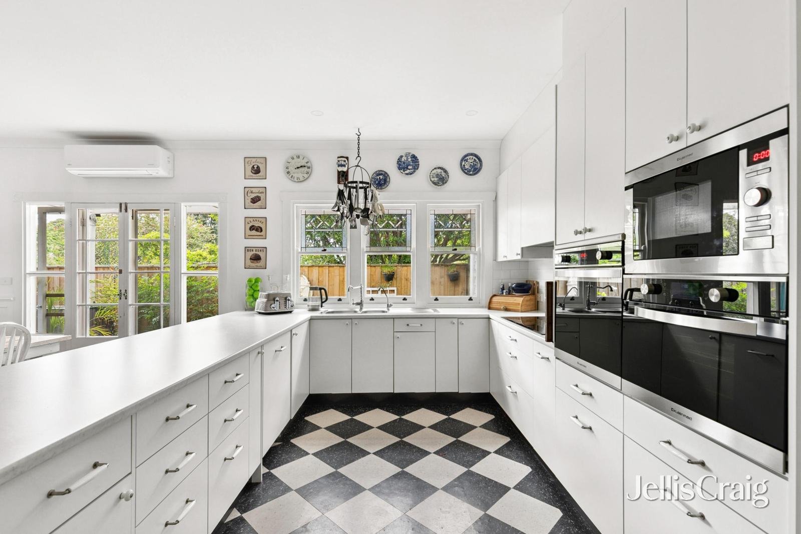 11B Barnfather Street, Thomson image 5