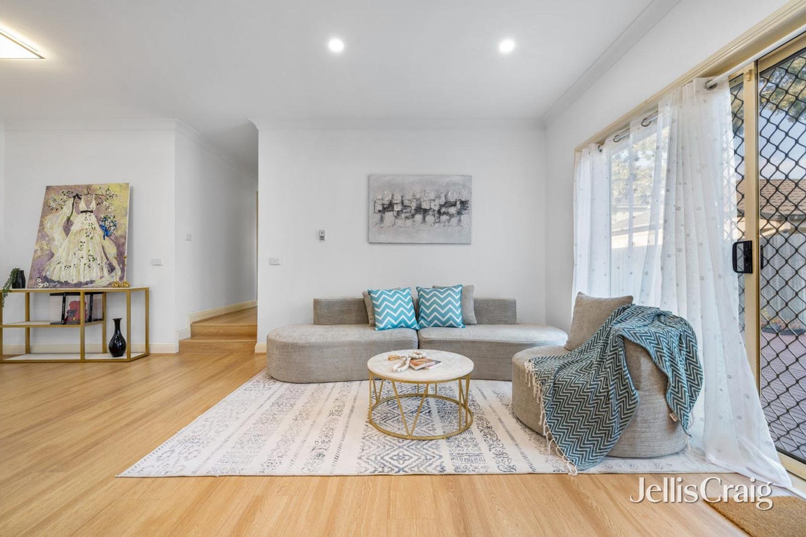 11B Coomleigh Avenue, Glen&nbsp;Waverley image 2