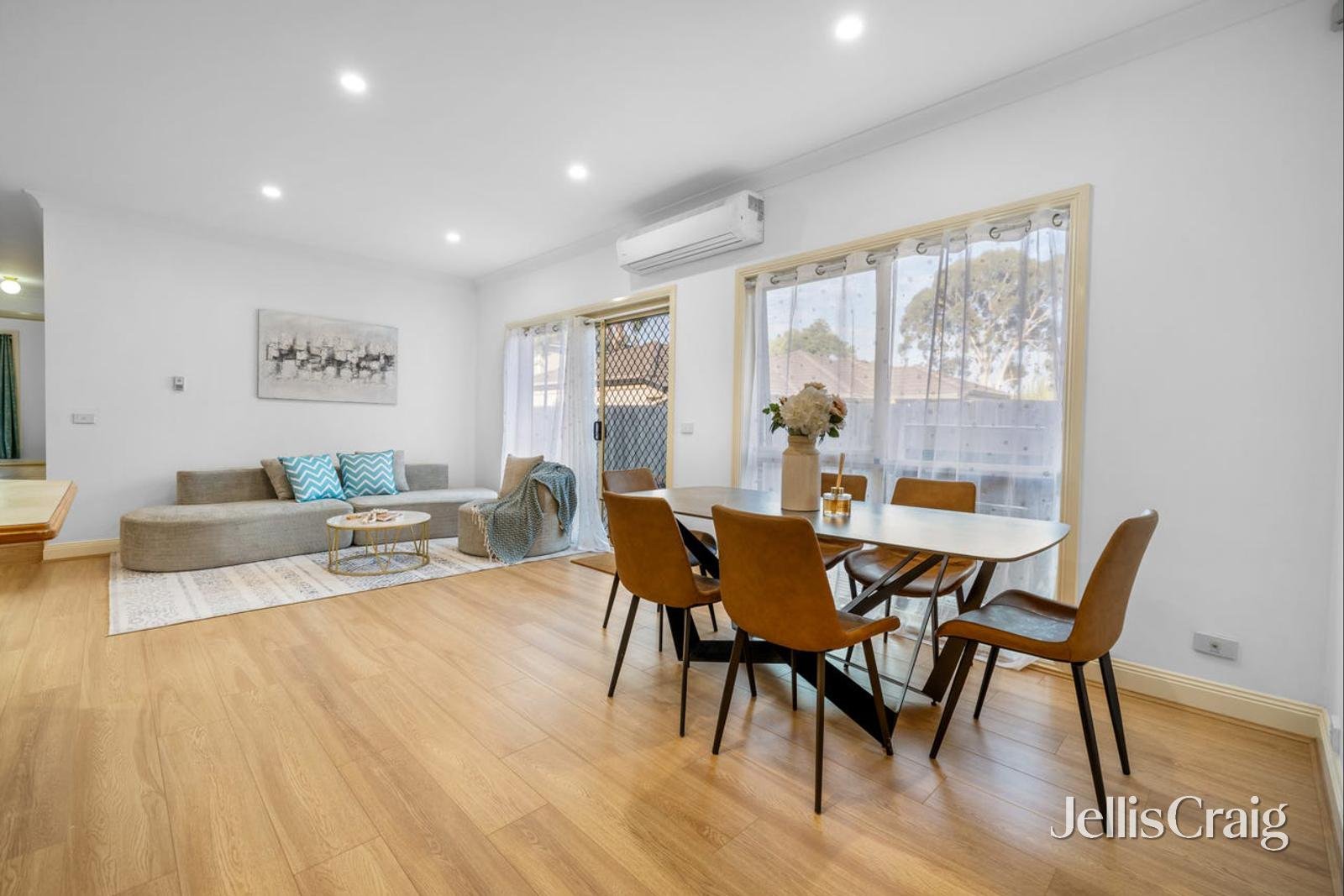 11B Coomleigh Avenue, Glen&nbsp;Waverley image 3