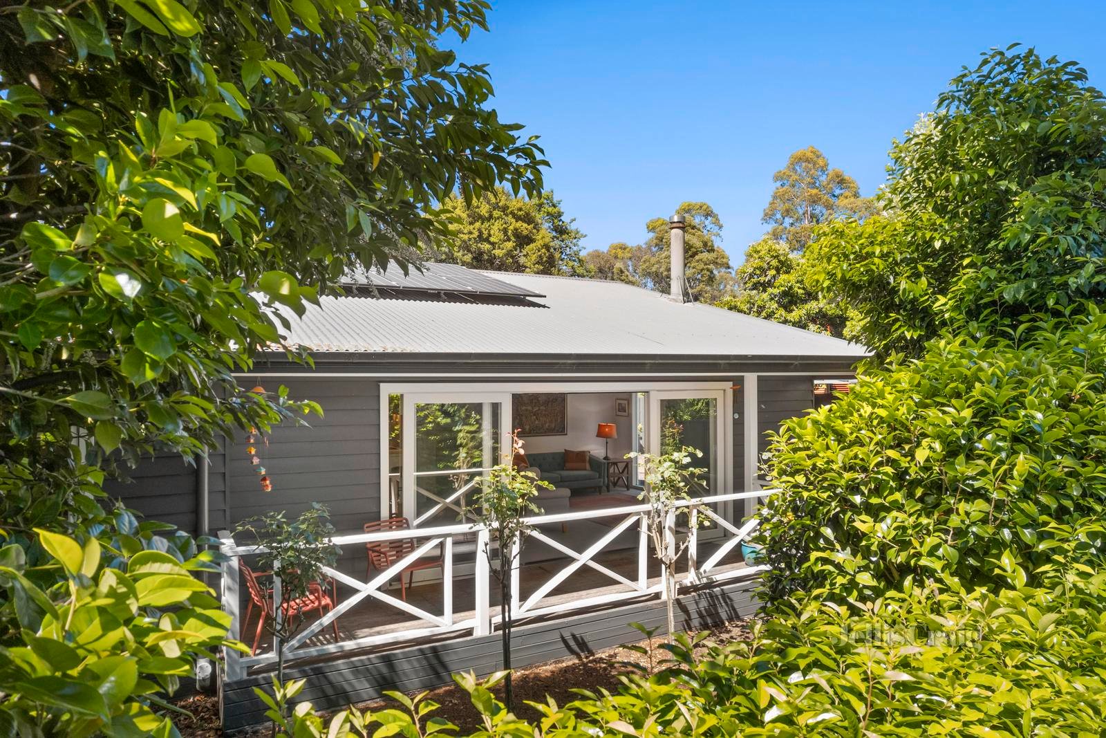 11B Falls Road, Trentham image 2