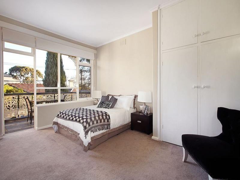 1/1b Kinkora Road, Hawthorn image 4