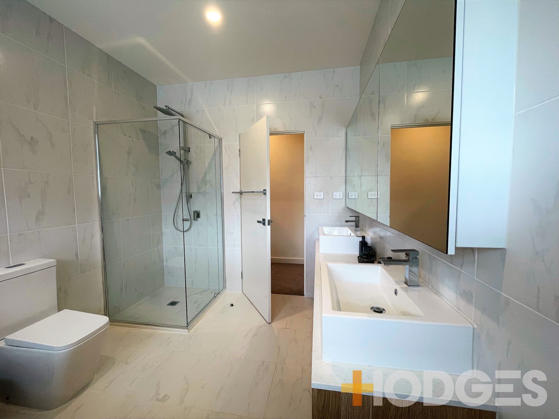 11B Olive St  Hampton