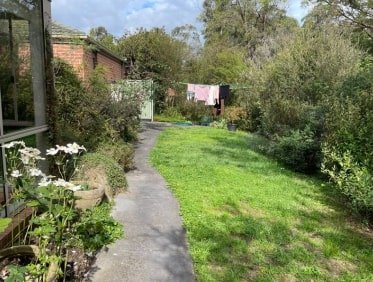 11C Bonnie View Road, Croydon North image 7