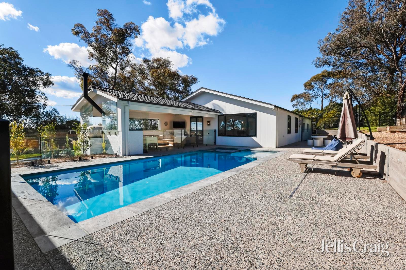 12-14 Arundel Road, Park&nbsp;Orchards image 2