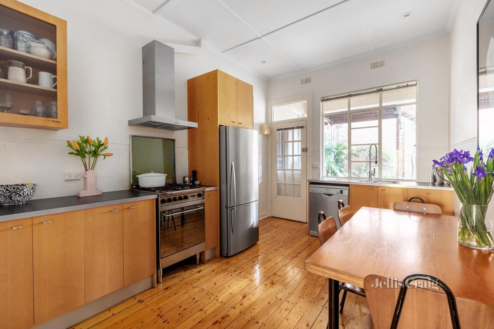 1/2-4 Jessamine Avenue, Prahran image 3