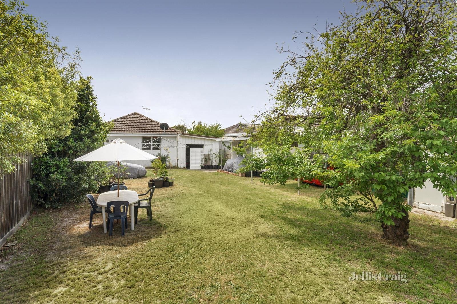 12 Acacia Avenue, Mentone image 7