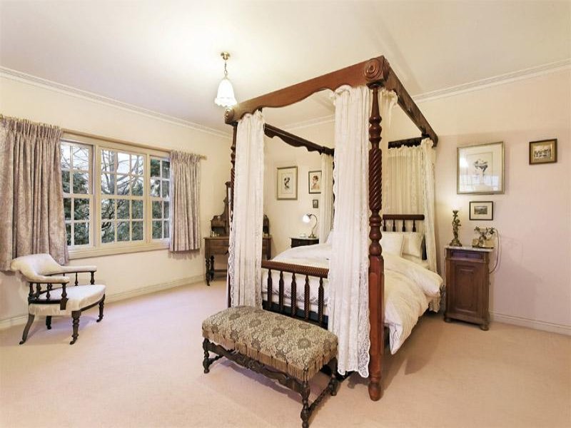 12 Ajana Street, Balwyn North image 6