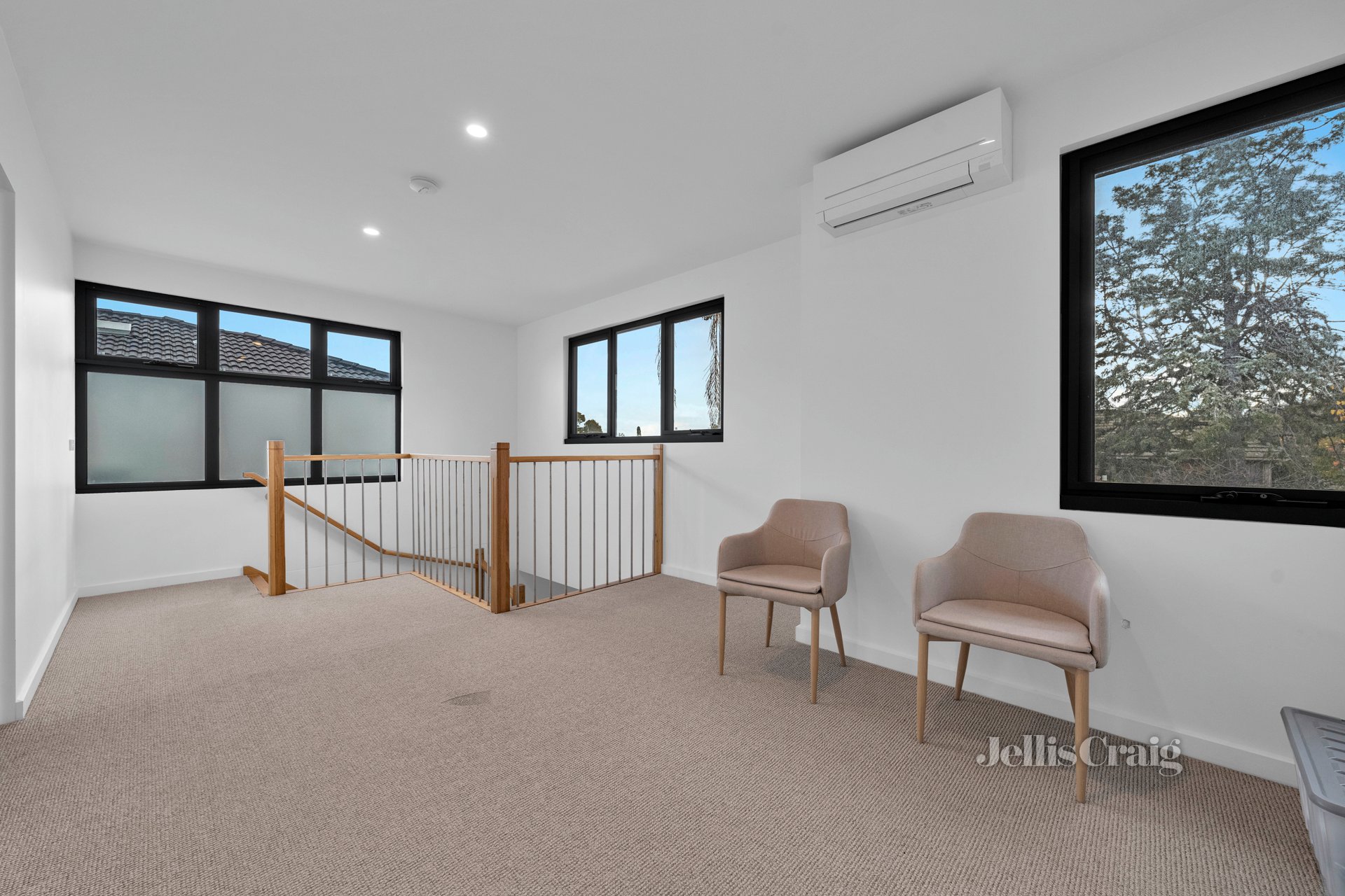 12 Alison Street, Mount&nbsp;Waverley image 3