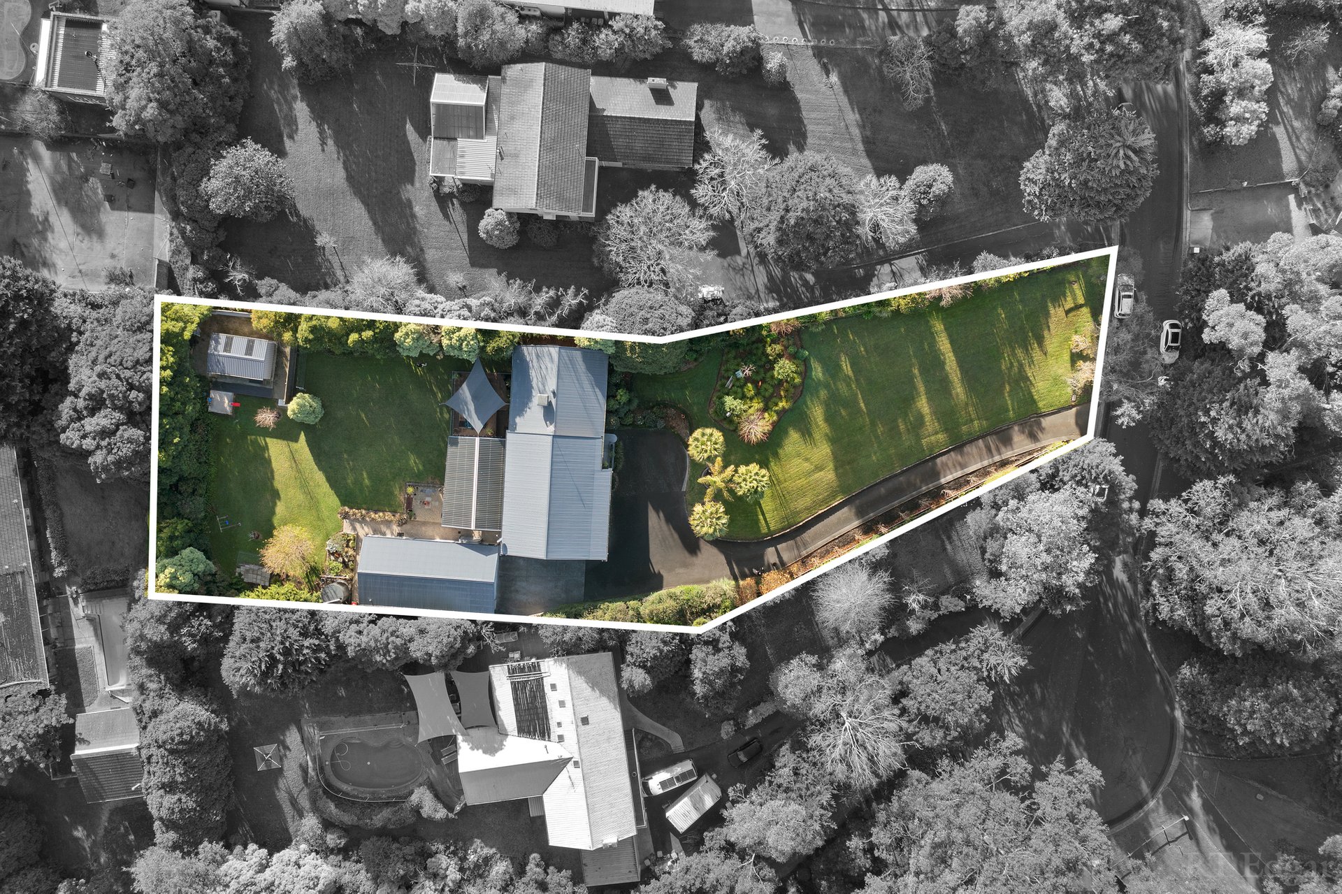 Property Gallery Thumbnail 12