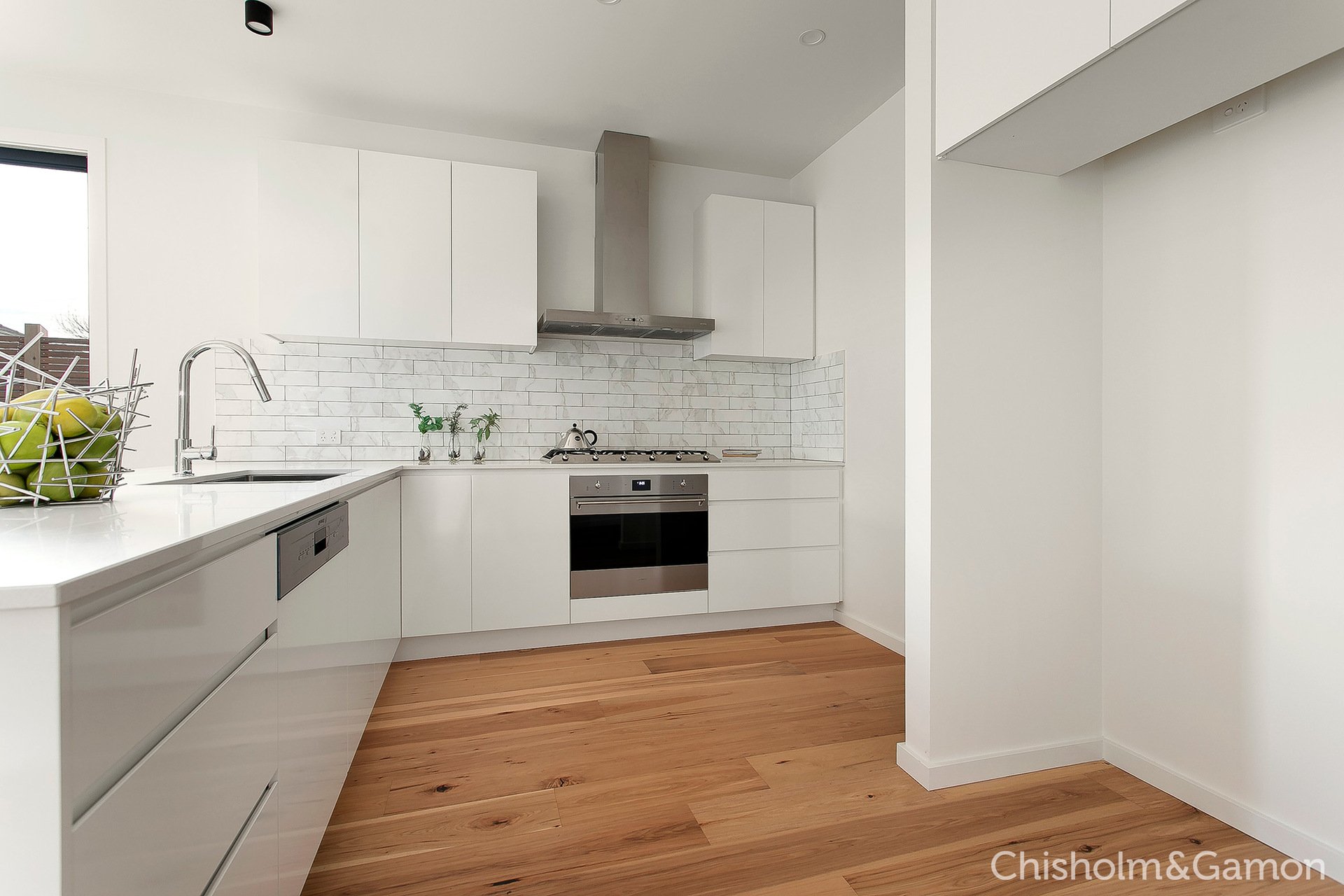 1/2 Amiriya Street, Bentleigh East image 7