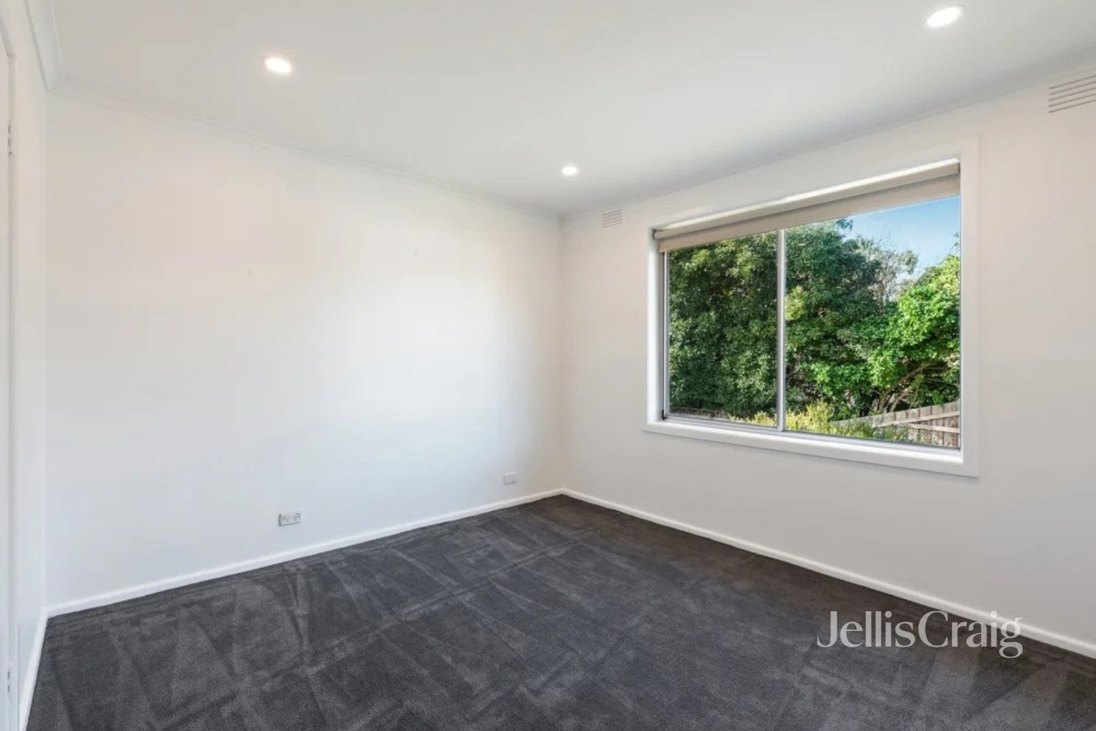 1/2 Andrews Street, Heidelberg image 4