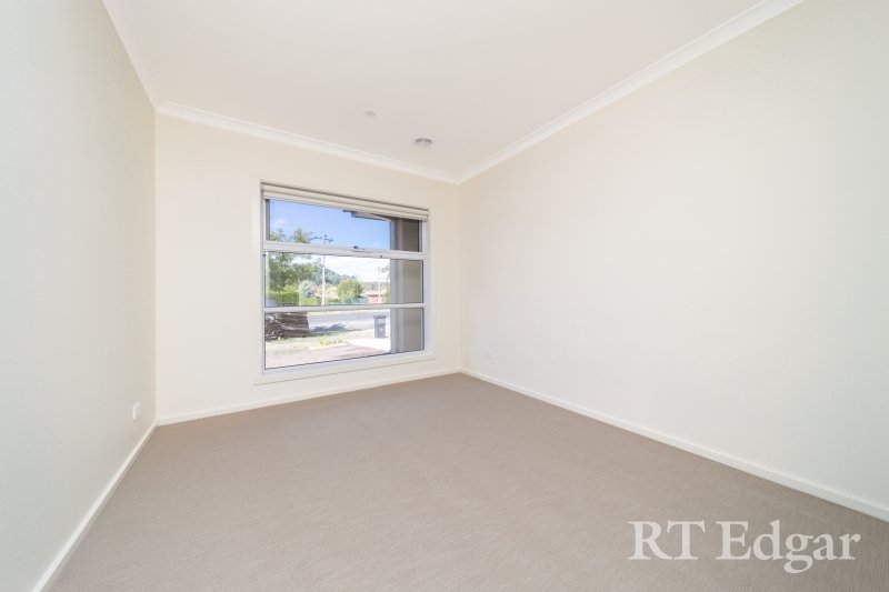 Property Gallery Thumbnail 4