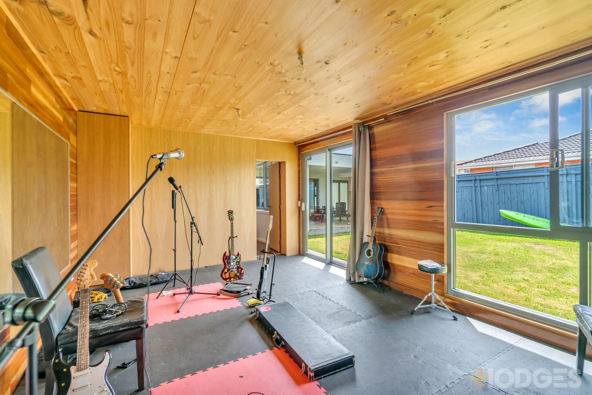 12 Antibes Street Parkdale