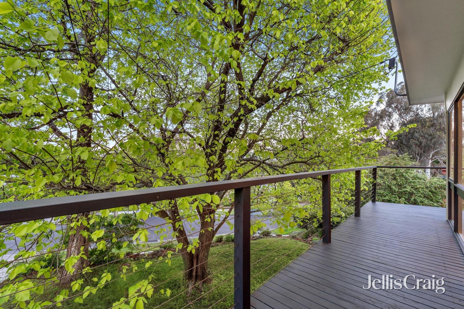 12 Arcady Grove, Vermont image 10