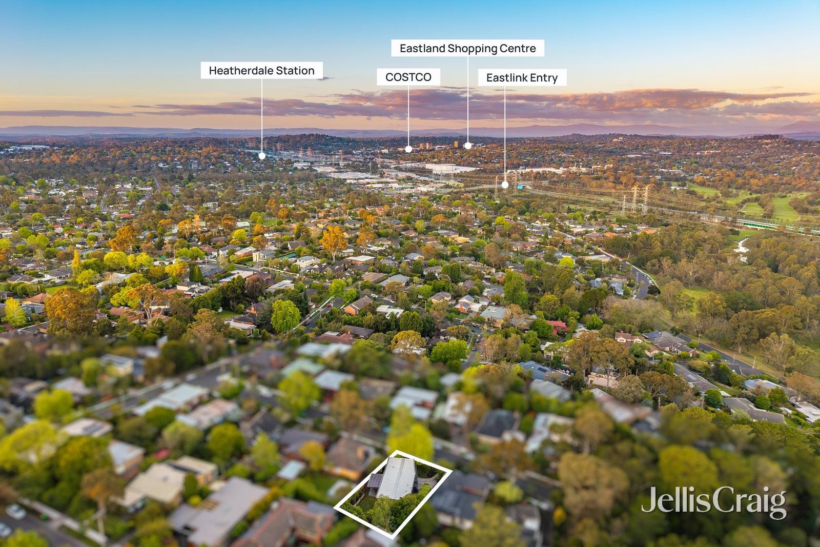 12 Arcady Grove, Vermont image 18