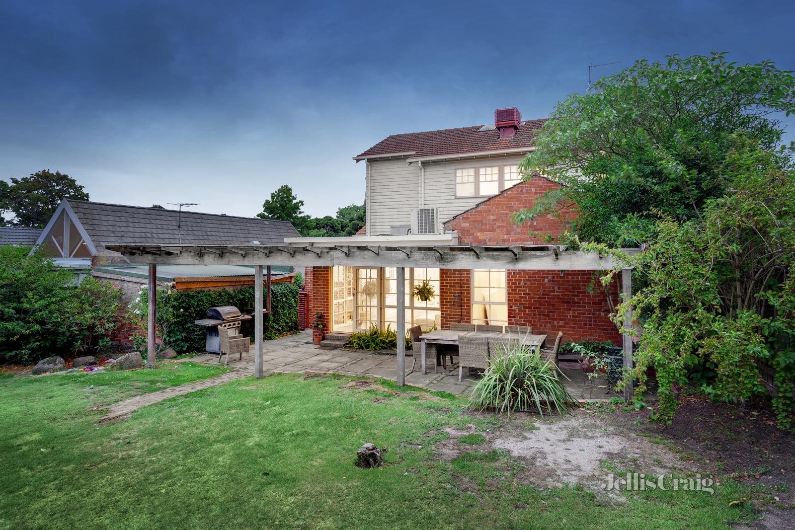 12 Argyle Road, Kew image 10