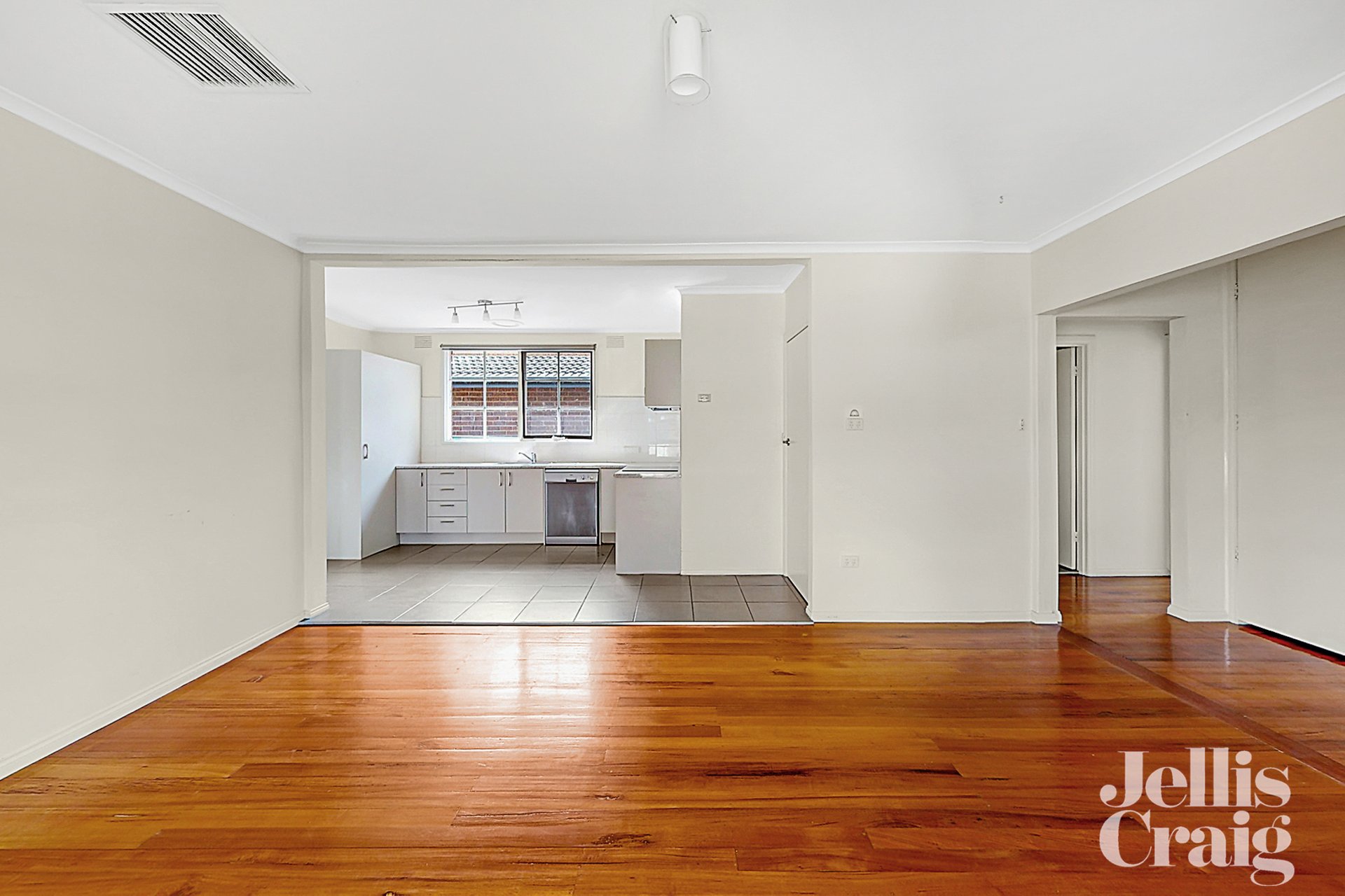 1/2 Arnot Street, Brighton&nbsp;East image 5