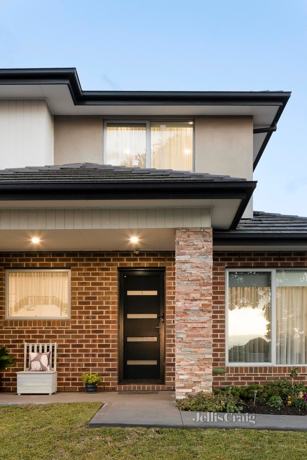 1/2 Aruma Court, Bundoora image 2