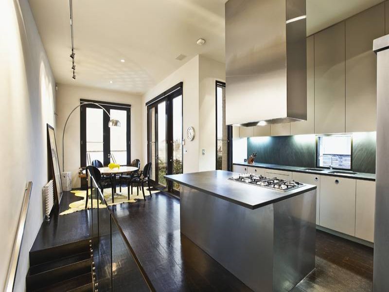 12 Avoca Street, South Yarra image 6