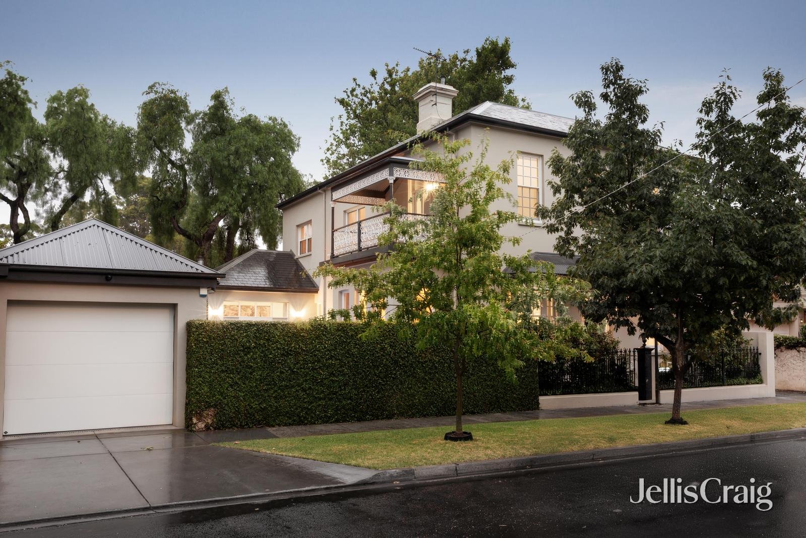 12 Avondale Road, Armadale image 20