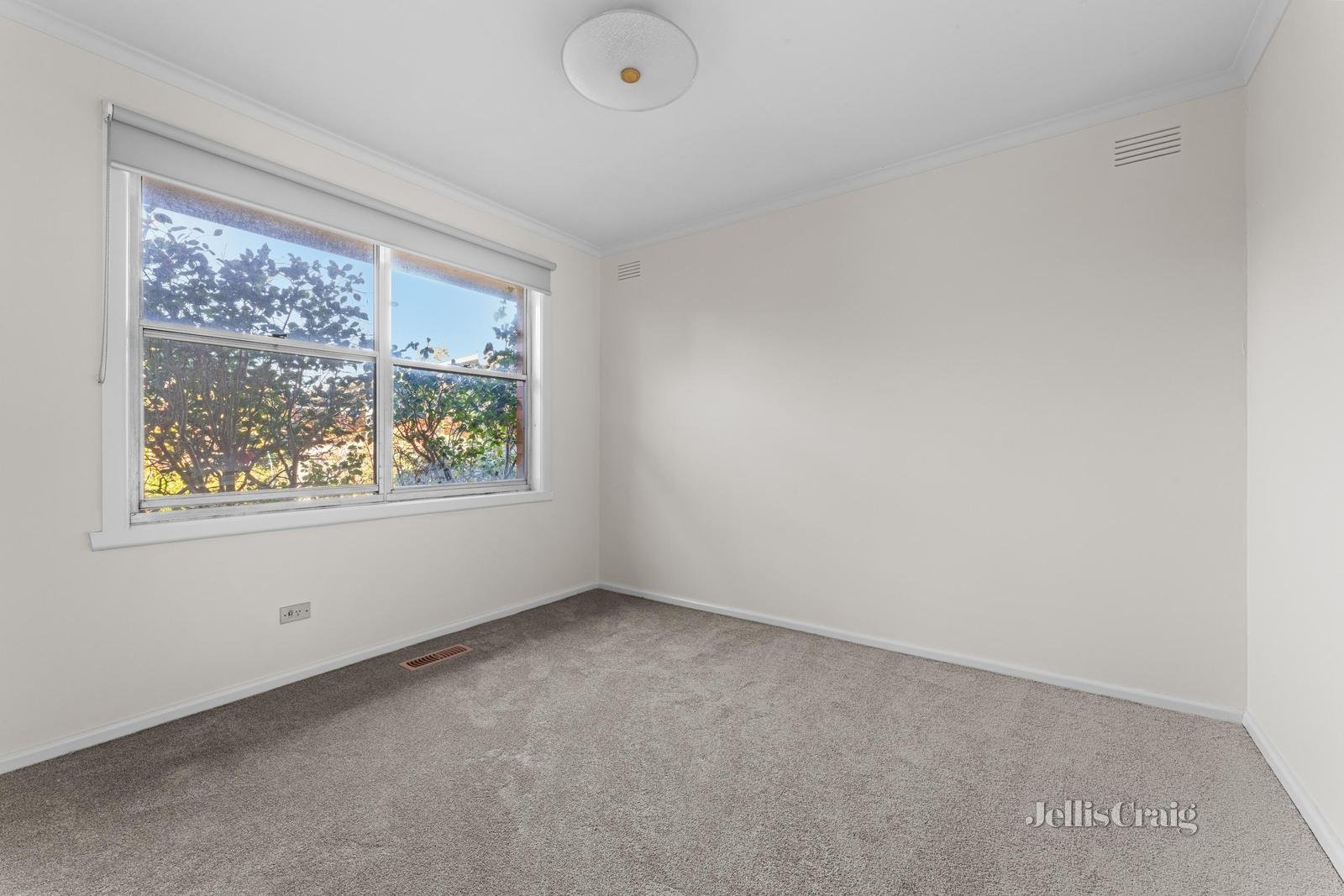 12 Axel Street, Dandenong image 5