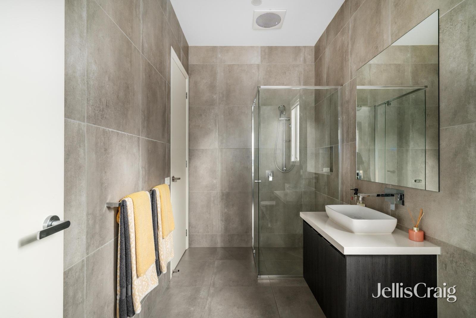 12 Balfour Street, Brighton&nbsp;East image 20