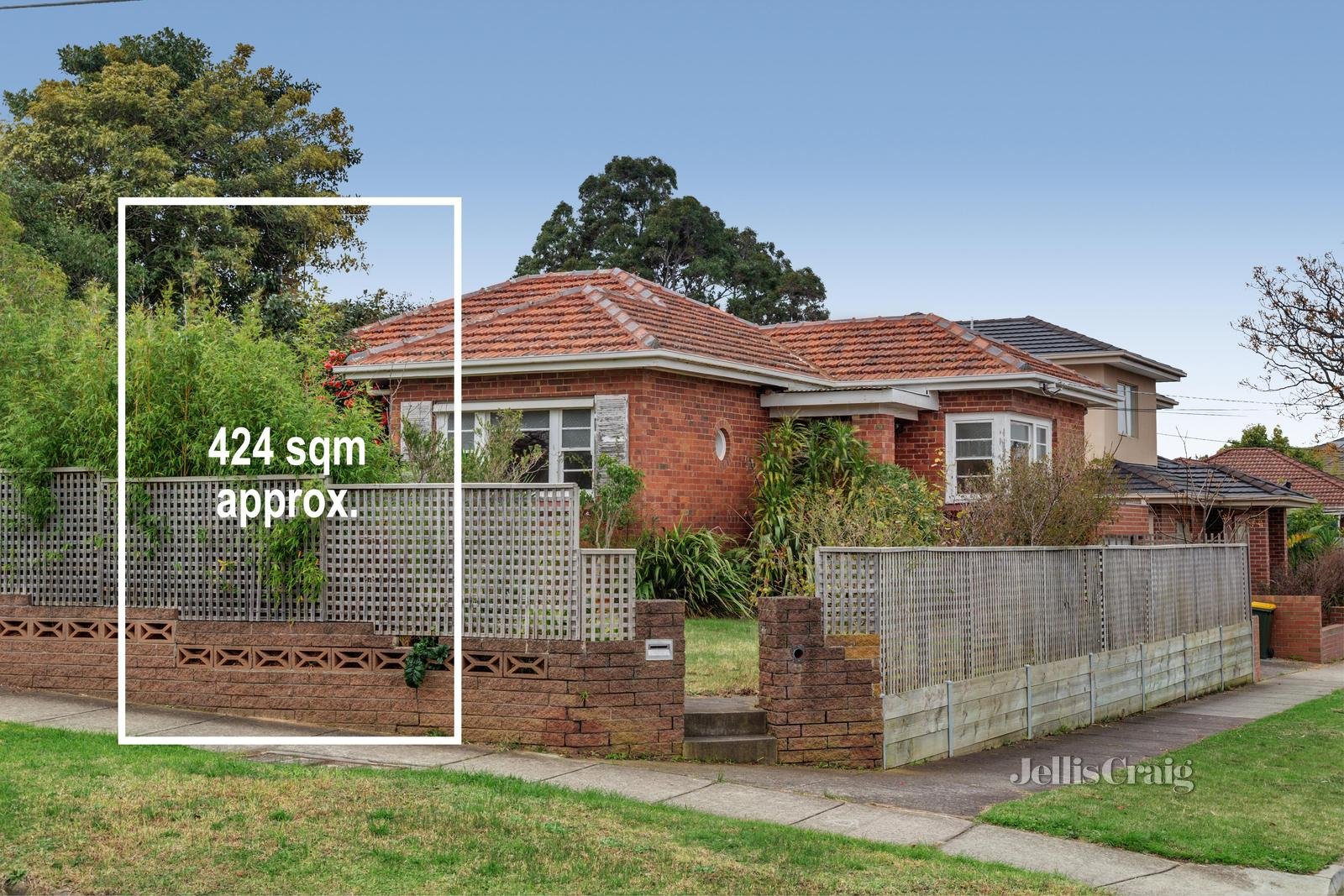 1/2 Balmoral Avenue, Bentleigh image 1