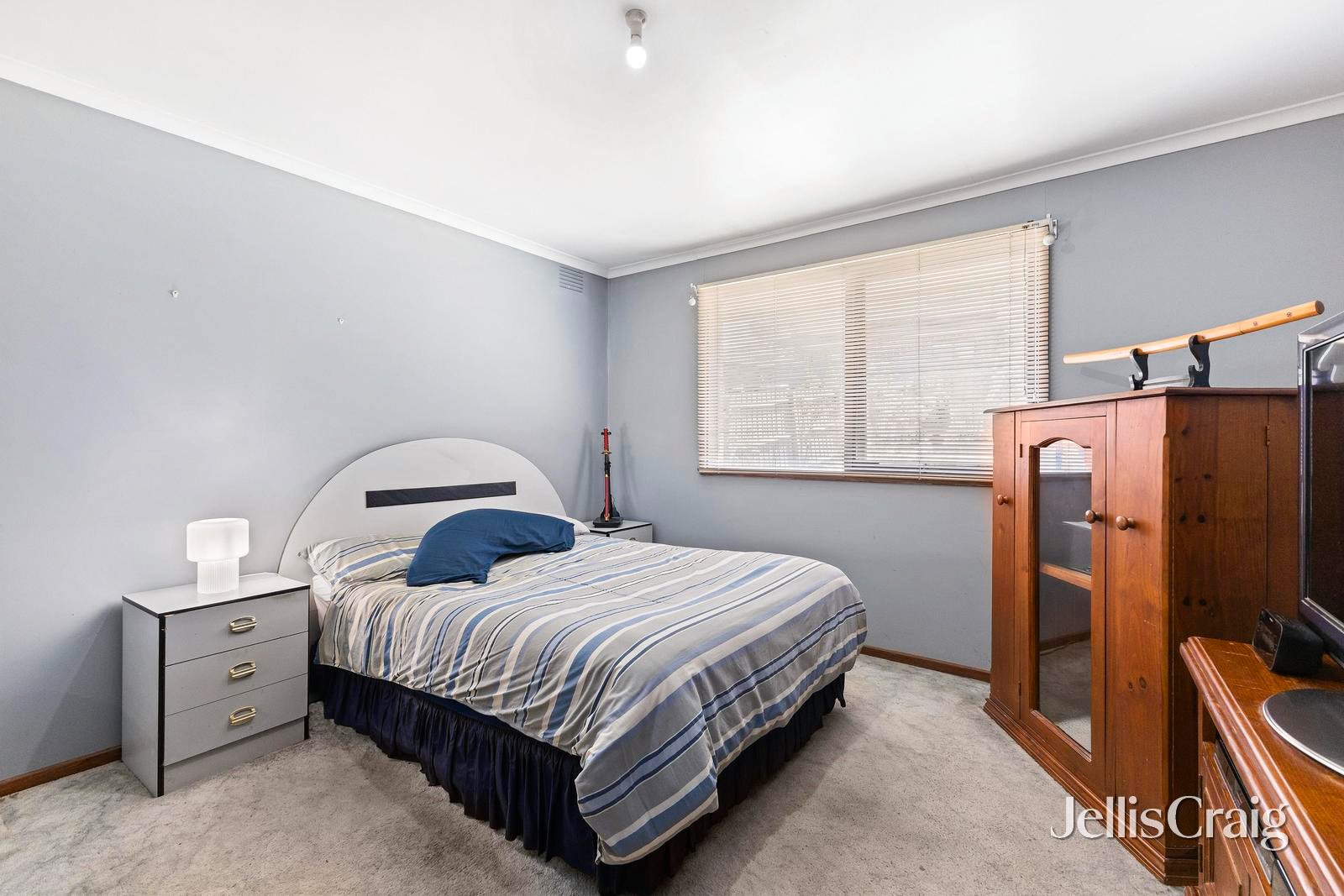 12 Barnesdale Drive, Vermont image 5