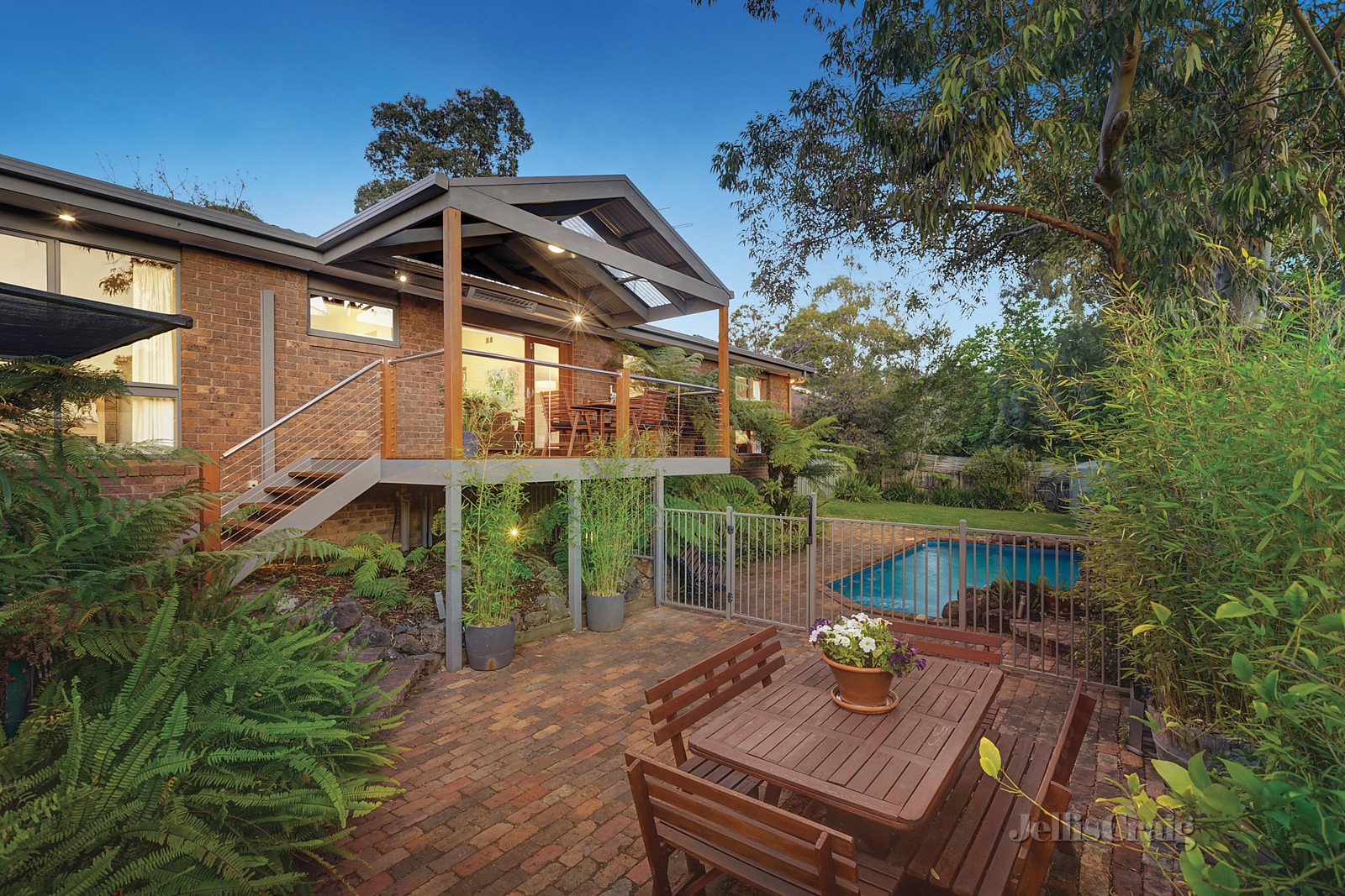 12 Beard Street, Eltham image 10