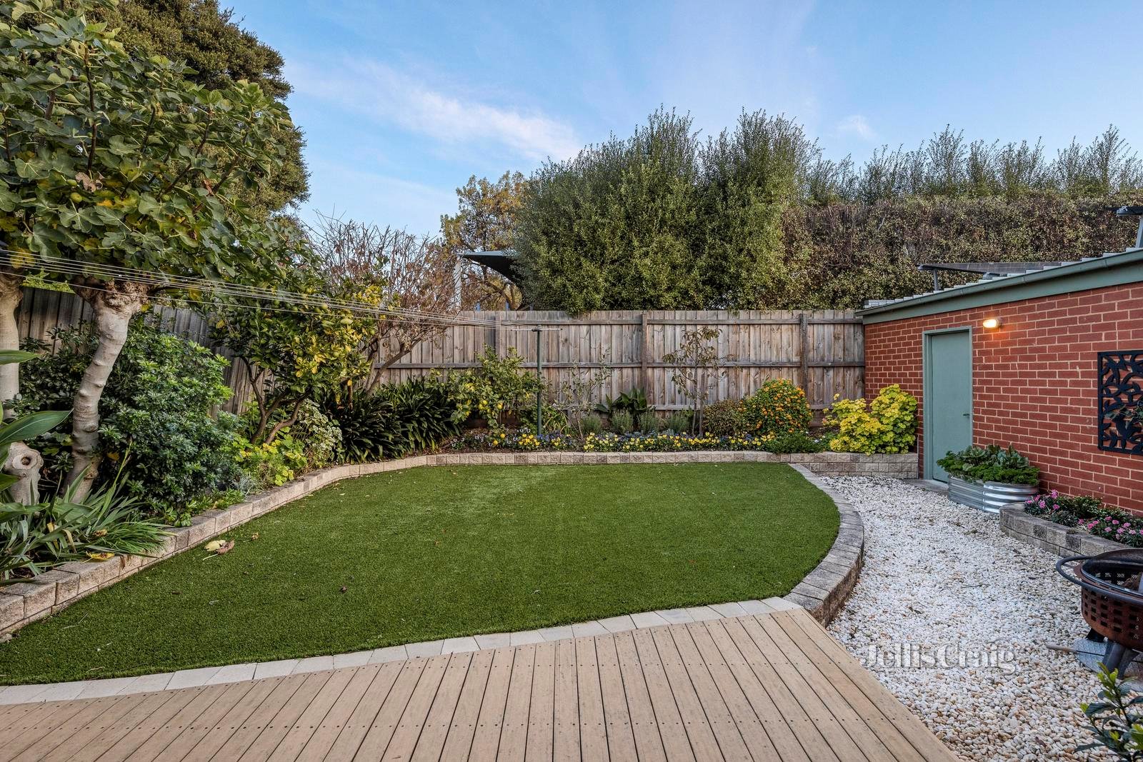 12 Beauville Avenue, Murrumbeena image 19