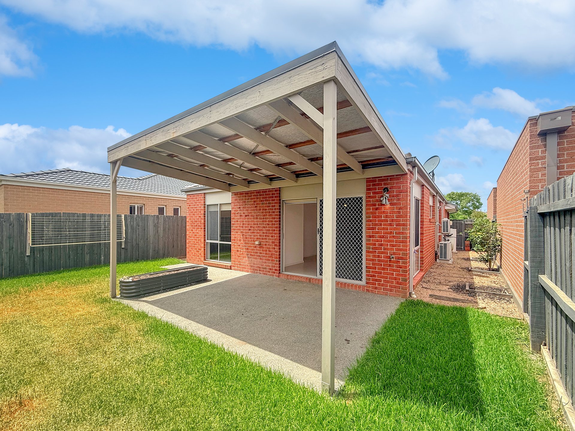 12 Beekeeper Road, Armstrong Creek image 6