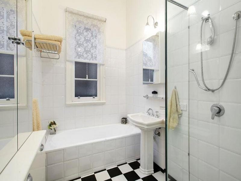 12 Belford Road, Kew East image 9