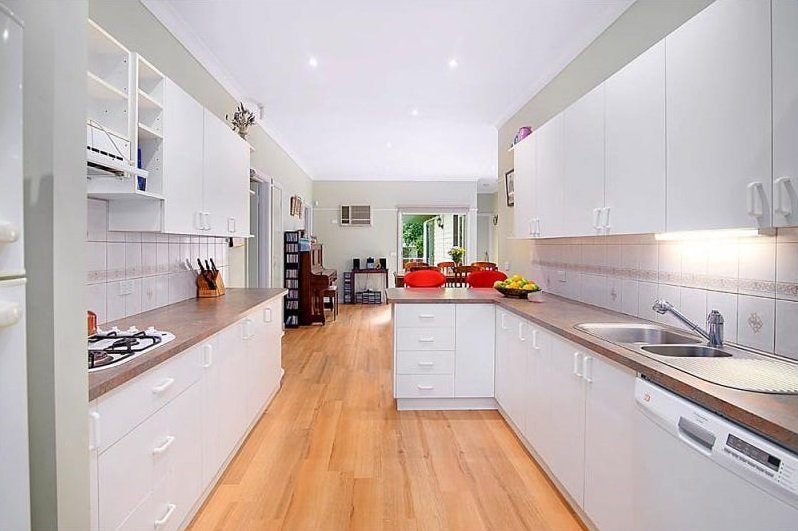 12 Belle Vue Avenue, Ringwood image 5