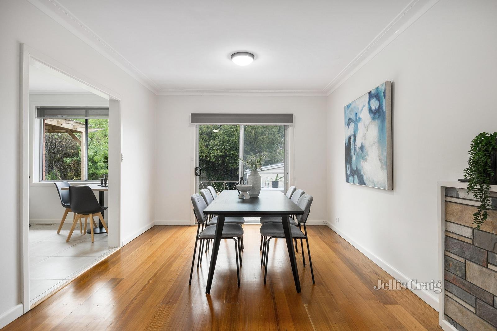 12 Bethwyn Street, Bentleigh East image 4