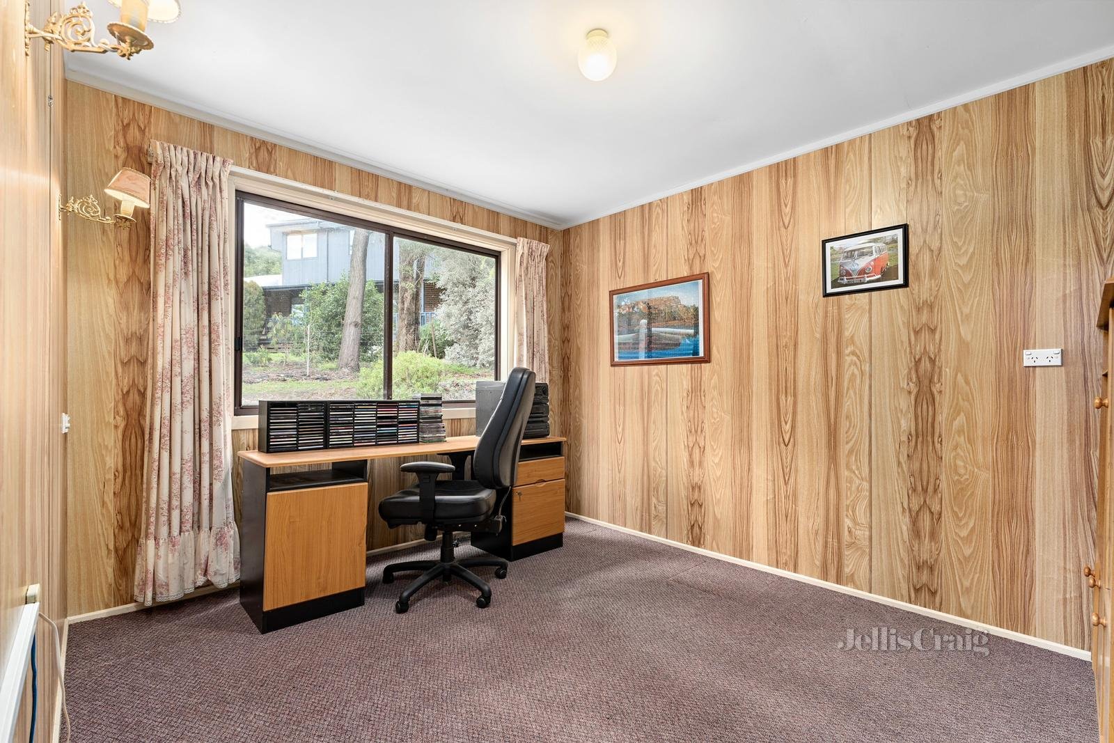 12 Beves Lane, Woodend image 12