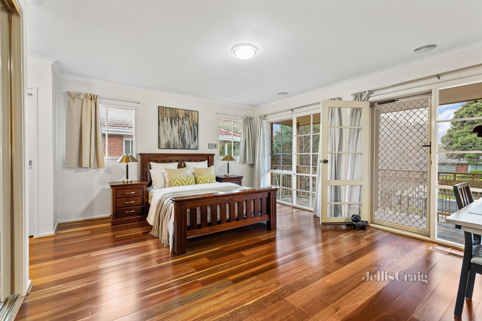 12 Bizley Street, Mount Waverley image 9