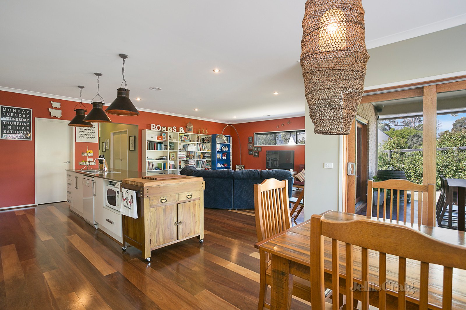 12 Blackmore Road, Woodend image 4